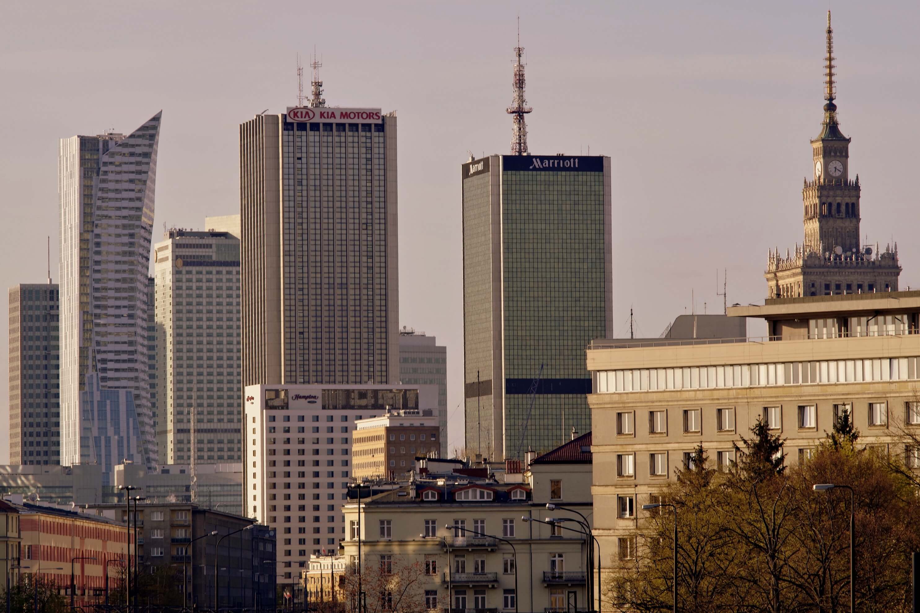 Warszawa zniszczona przez nazistowskie wojska niemieckie po Powstaniu Warszawskim w 1944 roku.